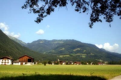 Blick von Golling zum Rossfeld, Marco Barnebeck  / pixelio.de